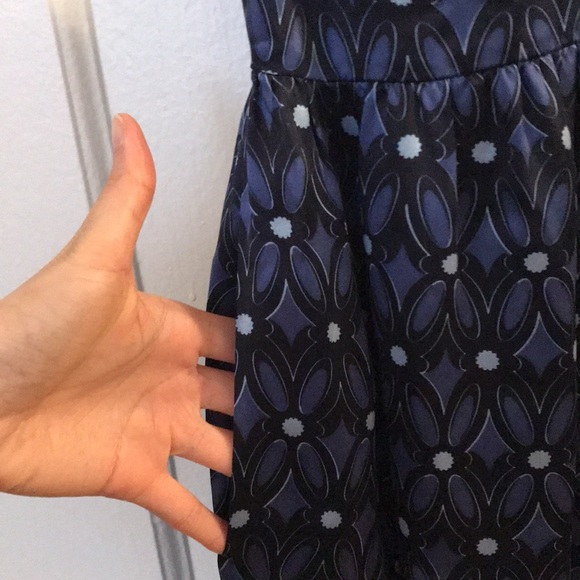 100% Silk dress - Picture 4 of 8